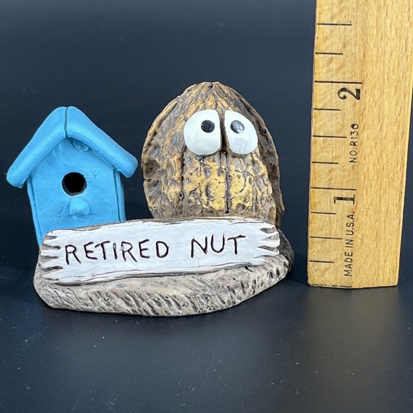 Shade Tree Creations Vernon 2005 Lottery Nut Resin Mini Figurine Novelty Humor - Picture 10 of 11